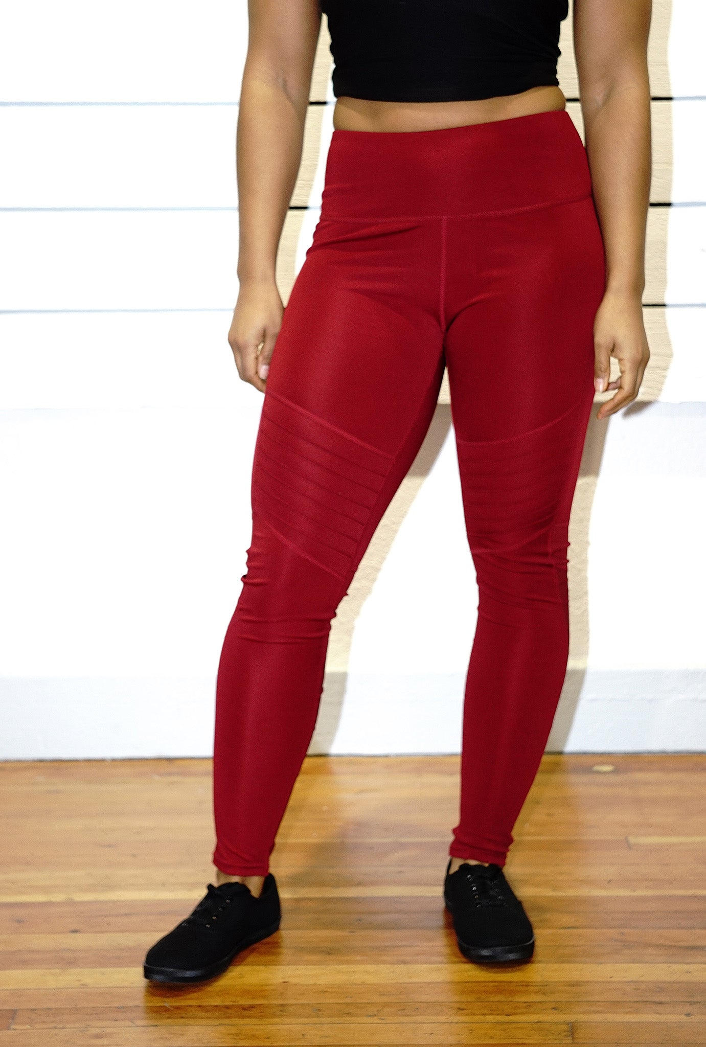 Crimson leggings